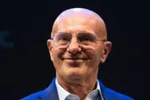 Arrigo Sacchi arremete contra la directiva del Milan y la elección del DT