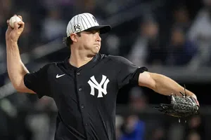 Gerrit Gole será baja para los Yankees al someterse cirugía en su codo lanzador
