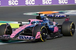 Pierre Gasly y Alpine sorprenden en la FP1 de Arabia Saudita