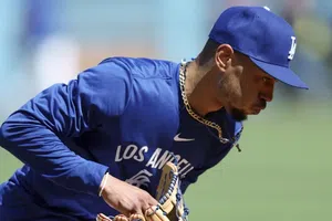 Mookie Betts explica sus problemas de salud: “Puedo hacer todo, menos comer”