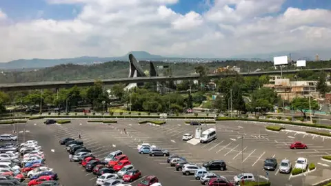 ¿Estacionamiento GRATIS en plazas comerciales de CDMX?