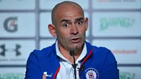 Paco Jémez, exentrenador de Cruz Azul, se hace viral por comparar estadísticas con ropa interior femenina