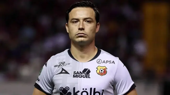 Érick 'Cubo' Torres se perfila para llegar al Santos de Costa Rica