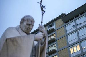 Papa Francisco: Ahora le fue detectada una “leve insuficiencia renal”