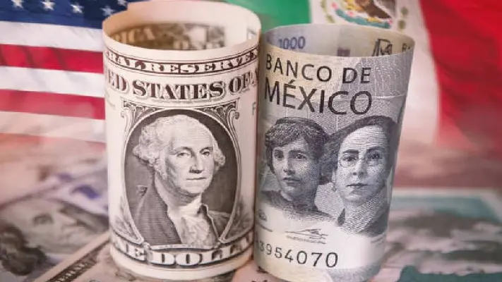 Precio del dólar hoy 24 de abril: El peso le vuelve a descontar unos centavos