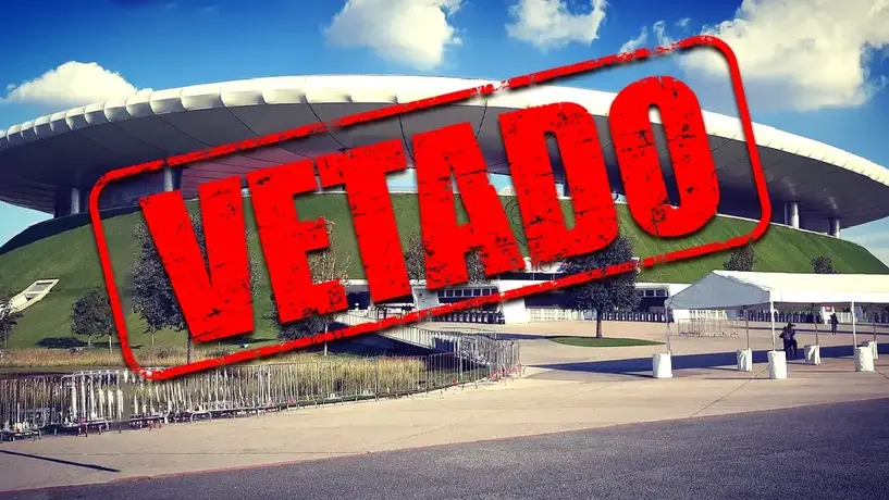 Estadio de Chivas recibe un partido de veto tras “botellazo” en el Clásico Nacional