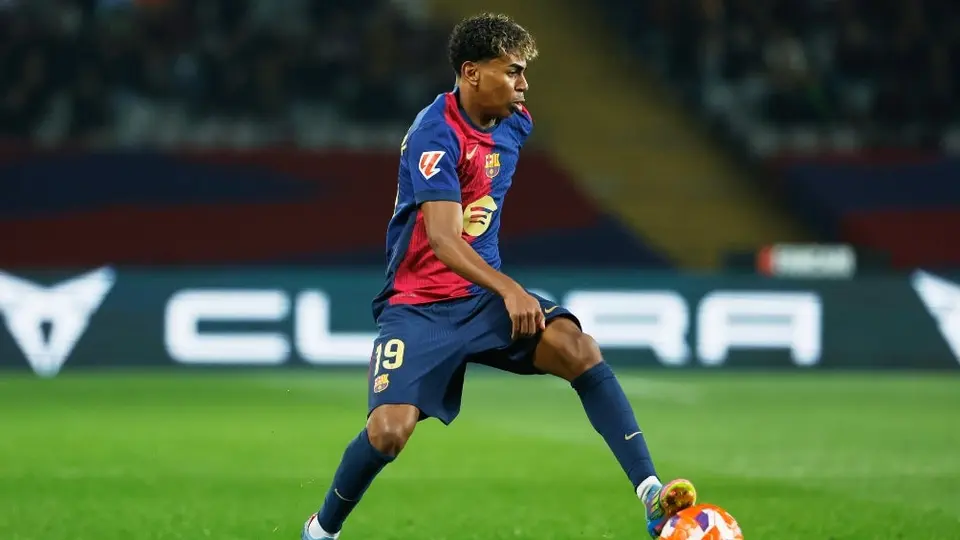 Pedri destaca las habilidades de Lamine Yamal y lo compara con Messi