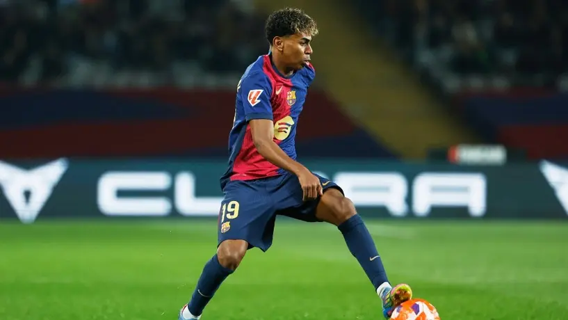 Pedri destaca las habilidades de Lamine Yamal y lo compara con Messi