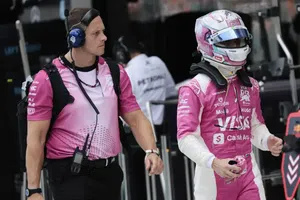 F1: Liam Lawson recibe penalización en GP de Miami; le dan un punto en superlicencia