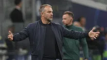 Hansi Flick cuestiona arbitraje tras eliminación en Champions: 'Si era 50-50, era para ellos'