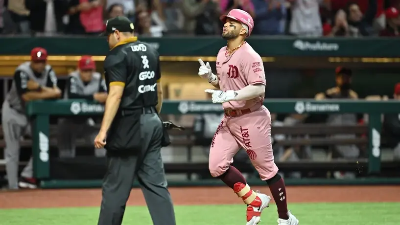 Los Diablos Rojos del México protagonizaron un regreso impactante para vencer 12-7 a Piratas