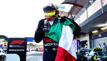 ¿Suerte? Mecánico de Red Bull da detalles sobre victoria de Checo Pérez en Bakú