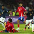 Chile se aleja del Mundial tras empate sin goles ante Ecuador