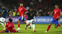 Chile se aleja del Mundial tras empate sin goles ante Ecuador