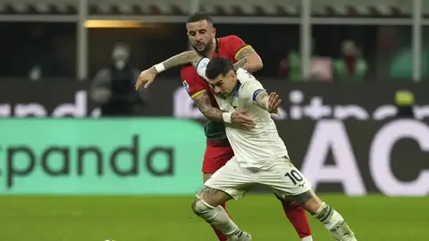 ¡Otro tropiezo! Milan de Santiago Giménez sufre derrota ante Lazio