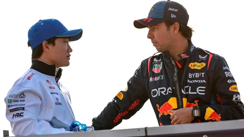 ¡No lo olvidan! Afición en Japón no olvida a Checo Pérez, pese a apoyar a Yuki Tsunoda