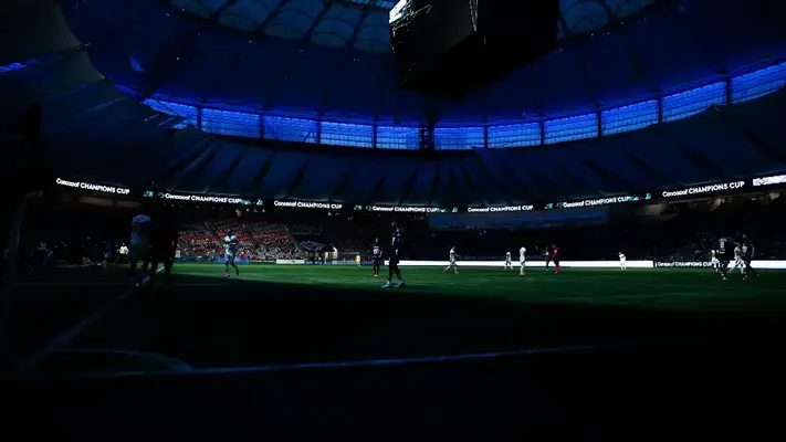 Pumas vs Whitecaps fue suspendido varios minutos por apagón en el estadio
