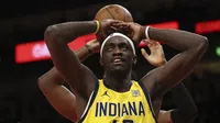 Pascal Siakam es multado con 25 mil dólares en la NBA por confrontar a árbitros