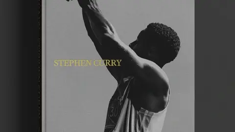Stephen Curry firma contrato para sacar tres libros; el primero sale en el mes de septiembre