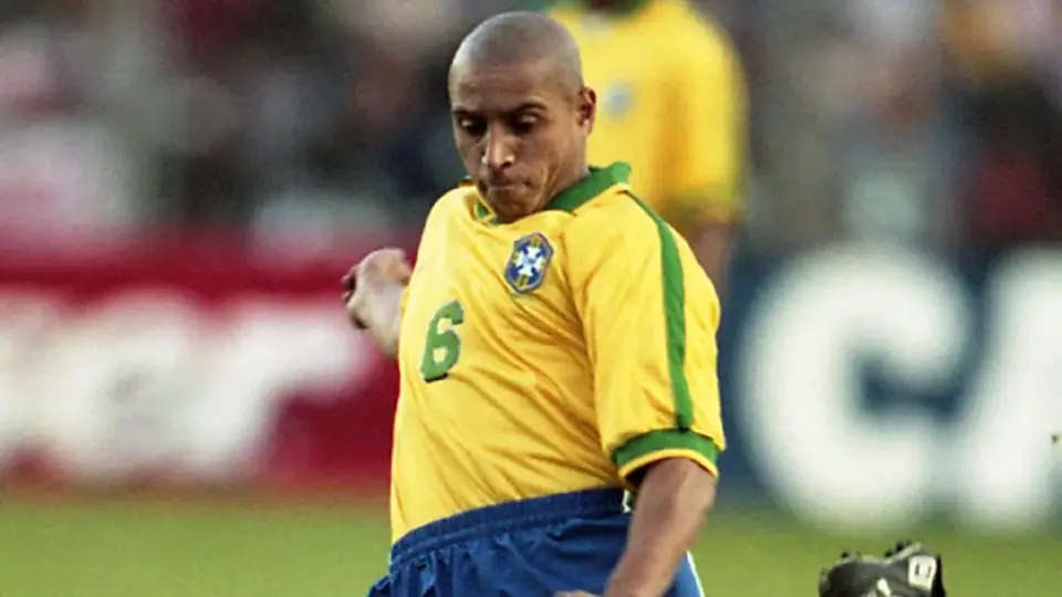 Roberto Carlos elogia la Liga MX y celebra la llegada de Sergio Ramos