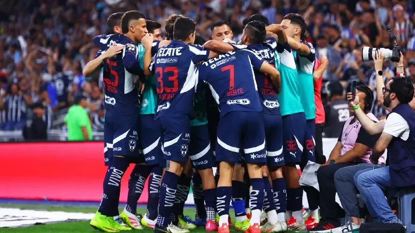 ¿La maldición del superlíder? Rayados remonta y vence a Toluca en la Ida de Cuartos de Final