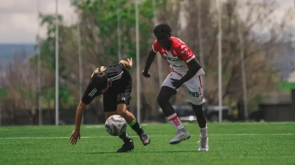 Ibrahime Sylla, el futbolista refugiado que tiene una oportunidad en  Liga MX con Necaxa