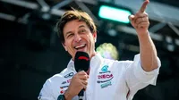Toto Wolff rompió promesa a Lewis Hamilton cuando buscó a Verstappen