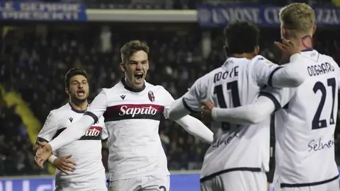 Bolonia acaricia la Final de la Copa de Italia tras golear 3-0 a Empoli en la Ida