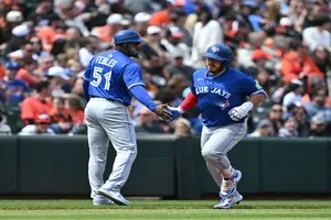 Alejandro Kirk conectó su primer cuadrangular del año en la victoria de los Blue Jays