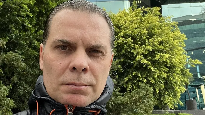 Christian Martinoli se 'lamenta' | CRÉDITO X.martinolimx