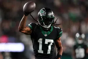 ¡Sigue la limpia! Jets dejan libre al receptor All-Pro Davante Adams