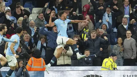 Manchester City con agónico triunfo frente a un Aston Villa que se aleja de puestos europeos