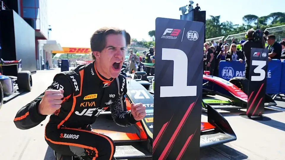 ¡Orgullo mexicano! Santiago Ramos se adueña de Imola y gana la carrera principal en Fórmula 3