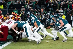 ¡Se queda el Tush Push! Propuesta de prohibición no recibe votos suficientes