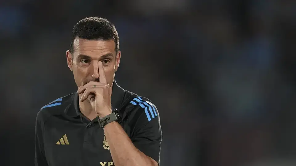 Lionel Scaloni minimiza declaraciones de Raphinha: 'No deja de ser un partido de futbol'