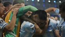 ¡Sin piedad! Racing goleó y eliminó a Colo Colo en Libertadores