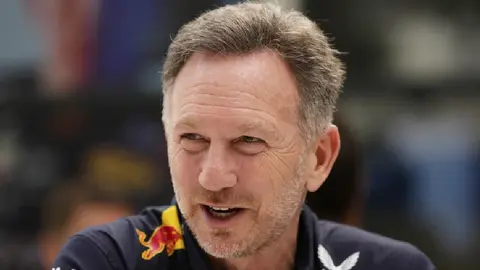 ¡Defiende Lawson! Christian Horner protegió al piloto que reemplazó a Checo Pérez