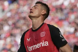 Bayer Leverkusen empata y prácticamente se despide del título de la Bundesliga