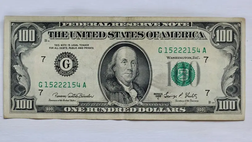 ¿Cambiarás dólares? El peso está estable este viernes 21 de marzo