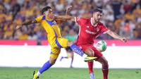 ¡Todo para la Vuelta! Tigres y Toluca empatan 1-1 en la Semifinal de Ida