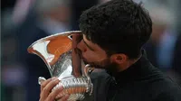 Carlos Alcaraz supera una vez más a Jannik Sinner y se corona en Roma
