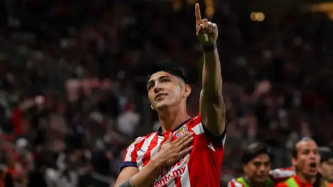 Alan Pulido previo a la Vuelta ante América: “Vengo con mucha ilusión de ser campeón”