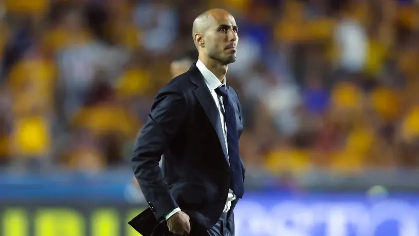 Guido Pizarro vuelve al banquillo con Tigres tras suspensión y lanzó un mensaje contundente