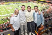 Lionel Messi asiste al Super Bowl LIX con Luis Suárez,  Sergio Busquets y Jordi Alba