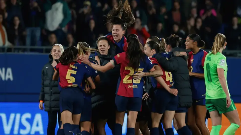 Barcelona despacha a Wolfsburgo y avanza semifinales de la Champions League Femenil