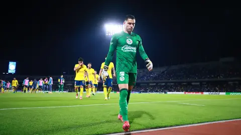 André Jardine sobre Malagón: "Tiene un esguince de tobillo"
