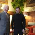 Volodímir Zelensky se reúne con el rey de Inglaterra tras altercado con Trump