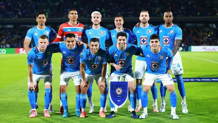Cruz Azul cerca de firmar liderato de la temporada 2024-25 de la Liga MX