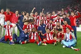 Orbelin Pineda y AEK Atenas caen ante Olympiacos quienes se proclaman campeones de Grecia
