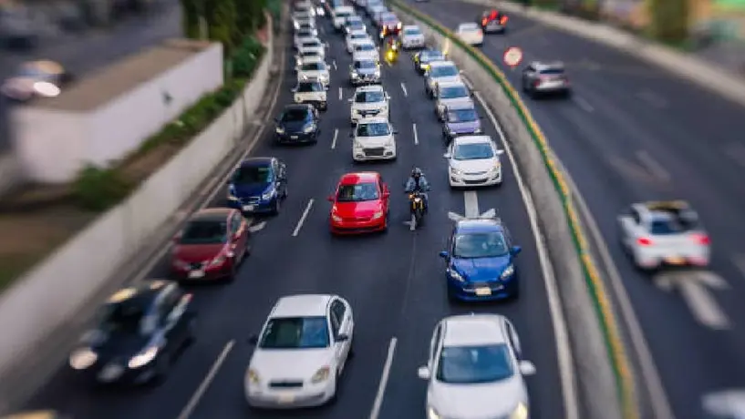 Hoy No Circula: ¿Qué autos NO circulan el viernes 25 de abril de 2025 en CDMX y EDOMEX?